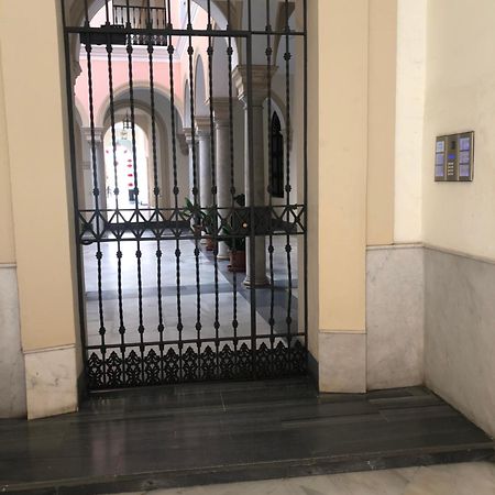 Apartamento Semi-Industrial Palacio Castilla ヘレス エクステリア 写真